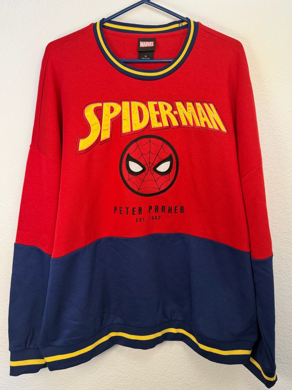 Marvel Spider-Man Peter Parker Crewneck Sweatshirt XL Red Blue BoxLunch NWOT